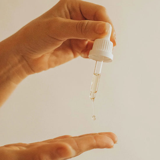 Moisture Boost Ultra-Moisturizing Dry Skin Serum